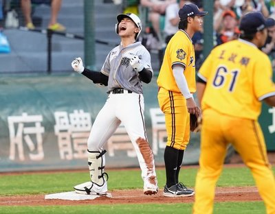 林子豪敲安終止獅隊得點圈乾旱　朱迦恩代打當英雄