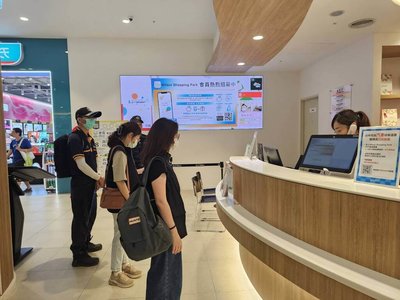 台中LaLaport商店監視器疑對更衣室　市府稽查