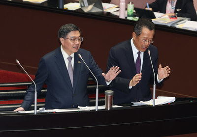 軍購案先編預算再簽發價書　顧立雄：歷來如此