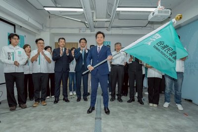 黃國昌:徵召邱臣遠選竹北 與高虹安徐欣瑩組鐵三角