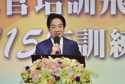 高階文官開訓　賴總統勉善用AI、貫徹淨零、跨域思維