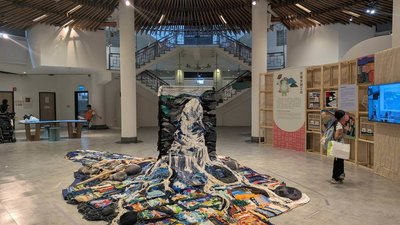 工藝中心兒童特展 孩童動手編織成展品