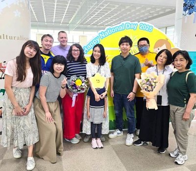 竹縣童獲美國夫婦跨海收養 寄養家庭含淚送別祝福
