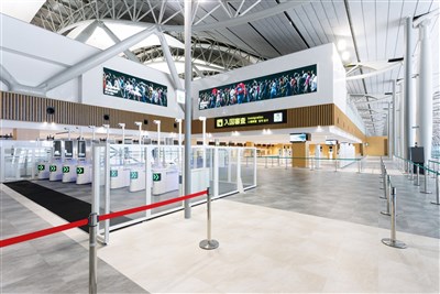 日中關係低潮  4月日本關西機場中國旅客暴減61%