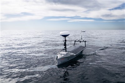 美商無人艇菲海域拍中國驅逐艦 揭示戰爭型態改變