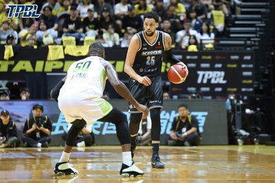 又是奧帝關鍵3罰　TPBL國王勝夢想家總冠軍聽牌