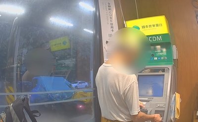 台中男網購楊梅遭詐 超市店員機警報案偕警攔阻