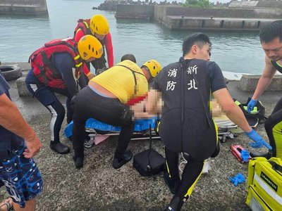 俄籍青年新北貢寮戲水溺斃　基隆男採筍觸電送醫