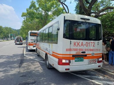 台北市兩公車碰撞釀8傷 消防啟動大量傷患機制