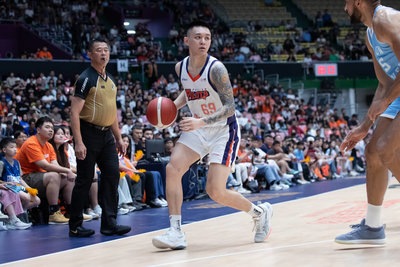 PLG盧峻翔飆關鍵一擊　領航猿退勇士冠軍賽開胡
