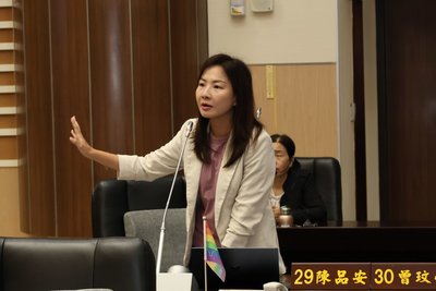 苗栗縣國中師課後鐘點費差異 陳品安促標準一致