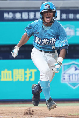 玉山盃帕蘇拉給自己壓力求表現　2安3打點獲MVP
