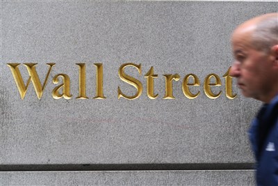 科技股與半導體股重挫 美股開跌那斯達克挫2.36%