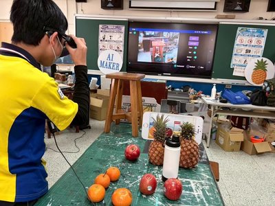 技高導入飛行載具與AI課程　培養年薪百萬飛手