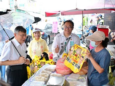 談新北高雄選情  柯文哲：藍綠誰輸黨主席都坐不穩