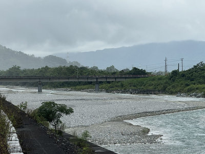 萬里溪堰塞湖解除黃色警戒 保全戶返家：淹成專業戶