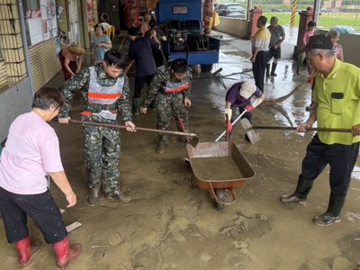 南部豪雨釀災情　國軍第四作戰區投入災後復原