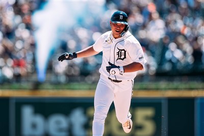 MLB李灝宇開轟敲雙安　鄧愷威3.2局失5分未吞敗