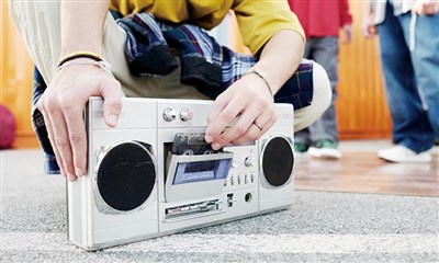 反抗演算法時代 卡式錄音帶的類比逆襲