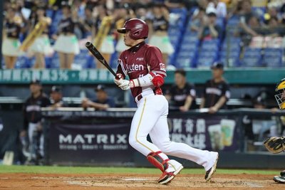 桃猿專打兄弟 單場16安取得對戰第7勝