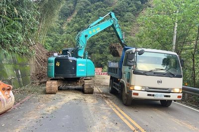 土石流阻斷復興區桃112線 桃市府搶通恢復雙向通車