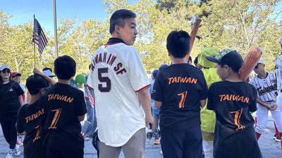 加州三代台僑參加美國慶遊行  彰顯台美民主價值