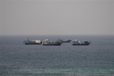 美伊交火掀航安疑慮 川普:荷莫茲海峽開放商船通行