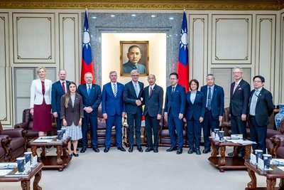 接見愛沙尼亞國會議員團 韓國瑜盼兩國緊密合作