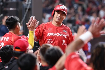 林智勝督促 朱育賢新人年起連11季雙位數全壘打