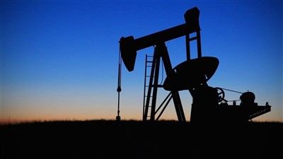美伊釋出荷莫茲海峽正向信號 油價下滑
