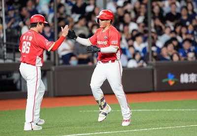 壽星陳子豪先發9棒都曾開轟 葉總看到巔峰時模樣