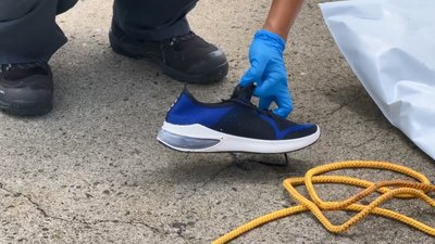 新北萬里消波塊驚見浮屍 遺留藍色運動鞋身分待查