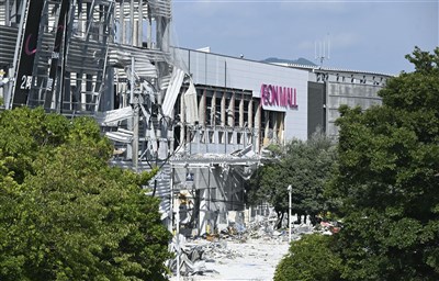 熊本地震衝擊永旺宇城店　顧客被天花板壓住罹難
