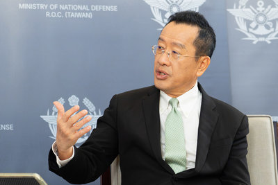 後備朝精準動員邁進 顧立雄盼預官報考「高參與」
