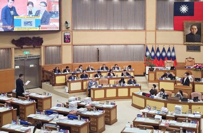 退休軍警第五級保全進校?新北:尚未獲中央說明