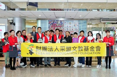 采盟攜舊鞋救命協會桃機募物資 盼破萬件送非洲