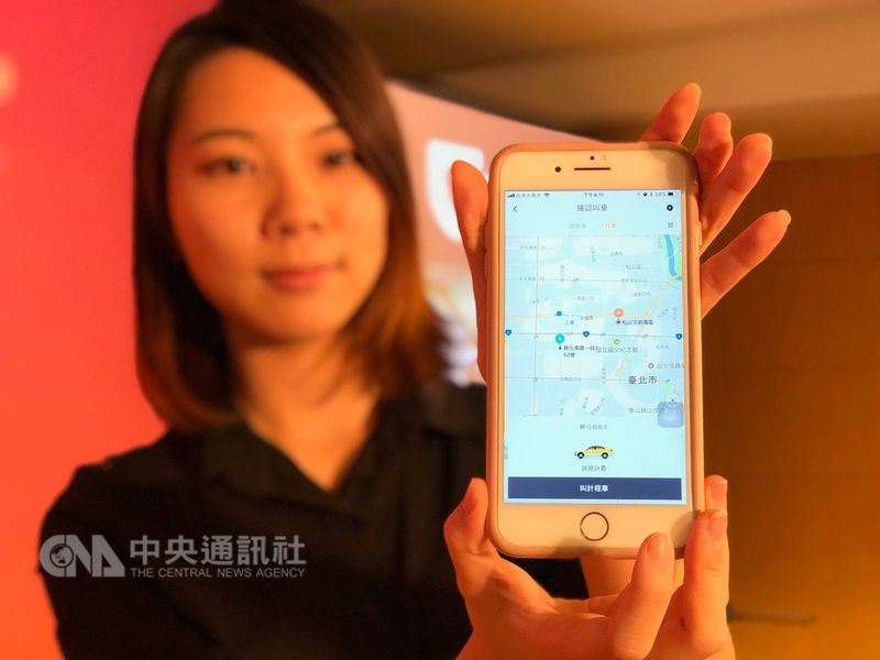 中國最大叫車業者滴滴出行在台灣推出「滴滴順風車」,遭監理單位開9張舉發單,恐罰1.81億元。(中央社檔案照片)