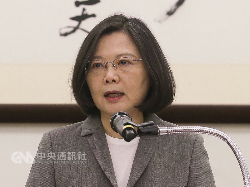 台中市2019年東亞青運因中國打壓而遭停辦,總統蔡英文24日在臉書發文表示,對於中國用政治力量蠻橫杯葛2019東亞青年運動會的舉辦,台灣人民不分藍綠都無法接受。(中央社檔案照片)