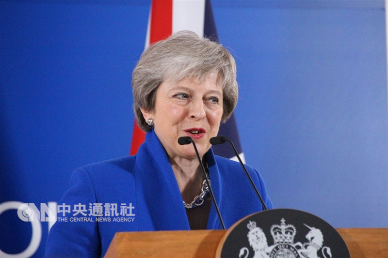 歐洲聯盟成員國11月25日通過英國脫歐協議,英國首相梅伊當天在布魯塞爾舉行記者會,呼籲英國國會同意通過。中央社記者唐佩君布魯塞爾攝 107年11月26日