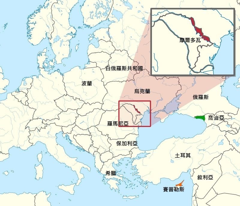 阿柏克茲亞位於圖中綠色區域，外聶斯特位於圖中紅色區域，北賽普勒斯土耳其共和國位於圖中橙色區域。（圖取自維基共享資源，作者TUBS，CC BY-SA 3.0）