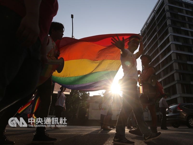 同婚立法524期限逼近,立法院長蘇嘉全9日主持朝野協商後裁示,14日逐條協商、17日院會表決處理。(示意圖/中央社檔案照片)