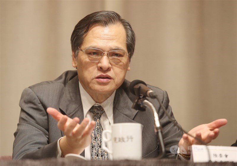 陸委會主委陳明通（圖）28日晚間接受電視專訪時指出，台籍中國全國政協委員凌友詩發言時奉「中華人民共和國」為正朔，要統一、消滅中華民國，「這不是叛國嗎？」（中央社檔案照片）