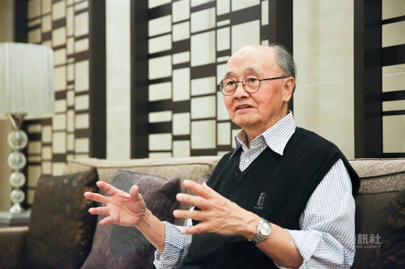 歷經台美斷交,並協助推動台灣關係法的前外交部長程建人表示,台灣關係法40年來成為確保台灣民主、經濟發展的關鍵;展望未來,他相信台美關係仍會持續進展。中央社記者游凱翔攝 108年4月9日