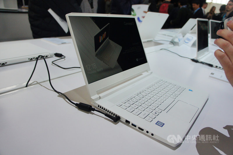 電腦品牌廠宏碁11日在紐約舉行全球發表會，推出新品牌ConceptD系列筆電，目標族群為設計師等專業用戶。中央社記者吳家豪紐約攝 108年4月12日