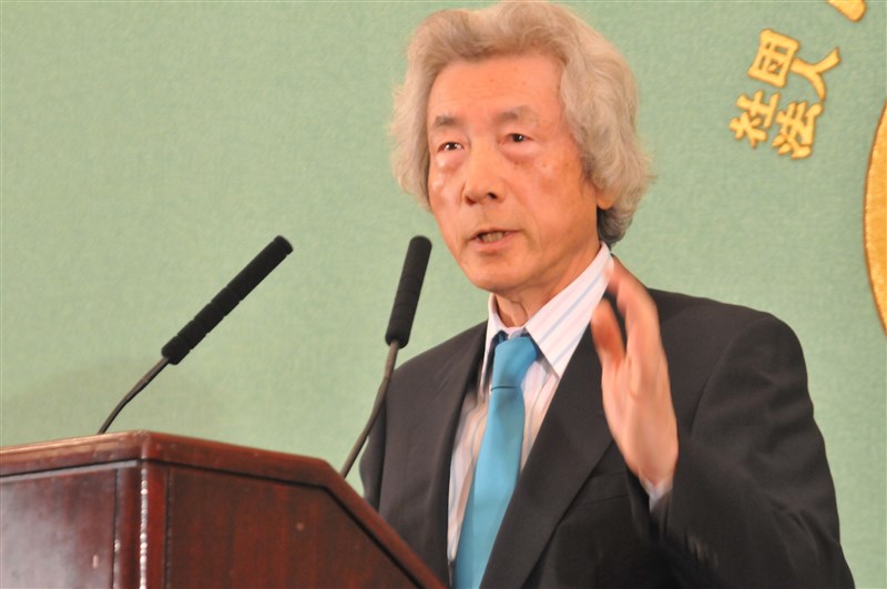 日本前首相小泉純一郎共執政1980天,戲稱為「小泉劇場」。(中央社檔案照片)