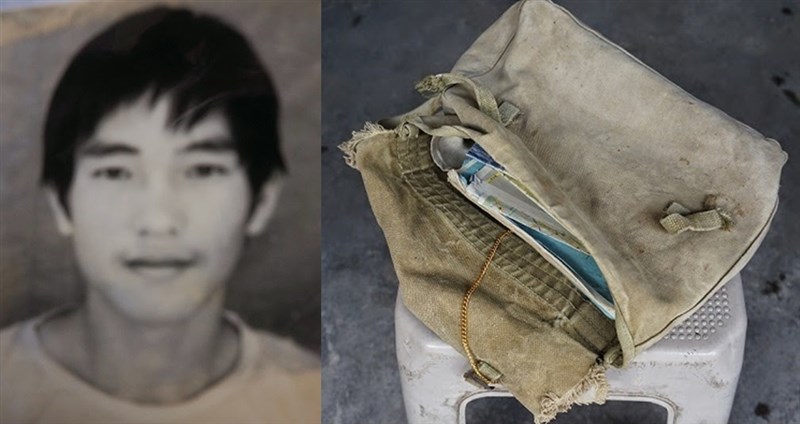 熊輝夫婦拿出熊志明（左）生前用的書包、皮夾，書包已經毛了邊，凸顯農家小孩節儉個性。（圖取自六四紀念館網頁tmc6425.blogspot.com）