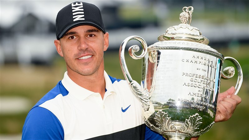 美國好手科普卡（圖）19日連續第2年稱霸PGA錦標賽。（圖取自twitter.com/PGAChampionship）