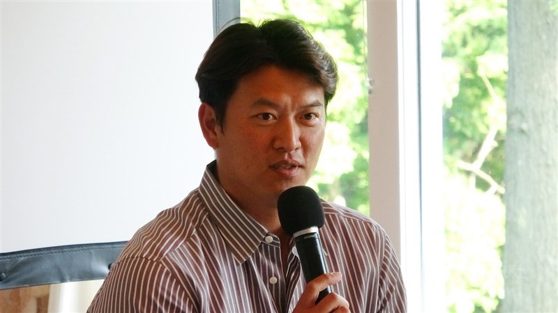 世界12強棒球賽中華隊教練團名單公布,納入前旅美大聯盟投手王建民(圖),另主要為桃猿隊教練團,包含蔡昱詳、吳俊良、曾豪駒、郭建霖,還有獅隊黃甘霖。(中央社檔案照片)