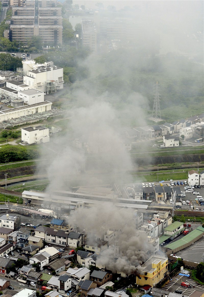 日本動畫製作公司「京都動畫」位於京都市伏見區的工作室疑遭縱火。(共同社提供)
