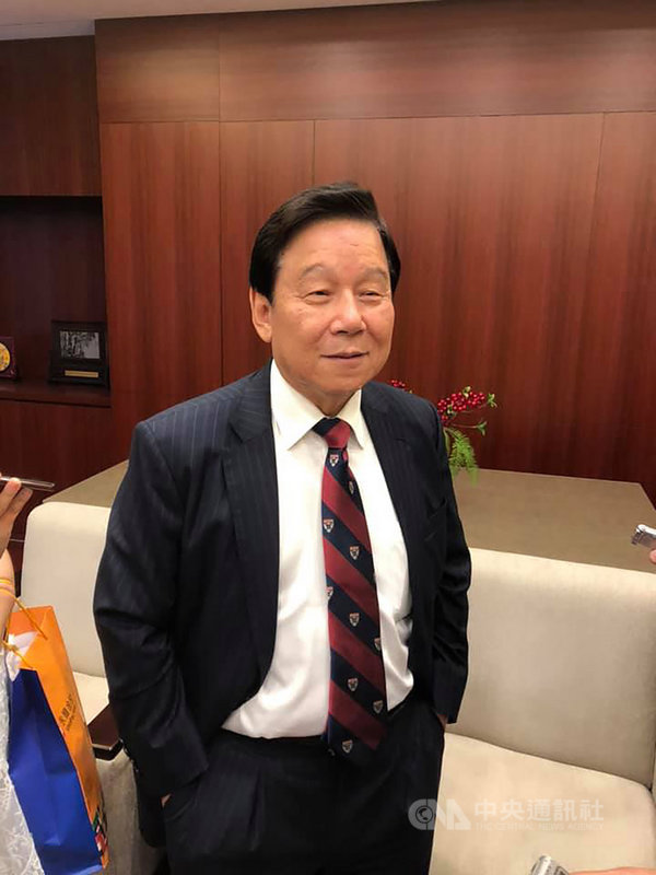 國票金董事長魏啟林1日表示,樂天國際商業銀行預計明年第2季開業,初期預計招募60到100人。中央社記者吳柏緯攝 108年8月2日